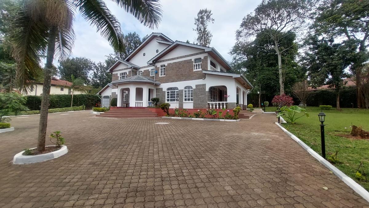 5 Bed House with En Suite at Runda - 1