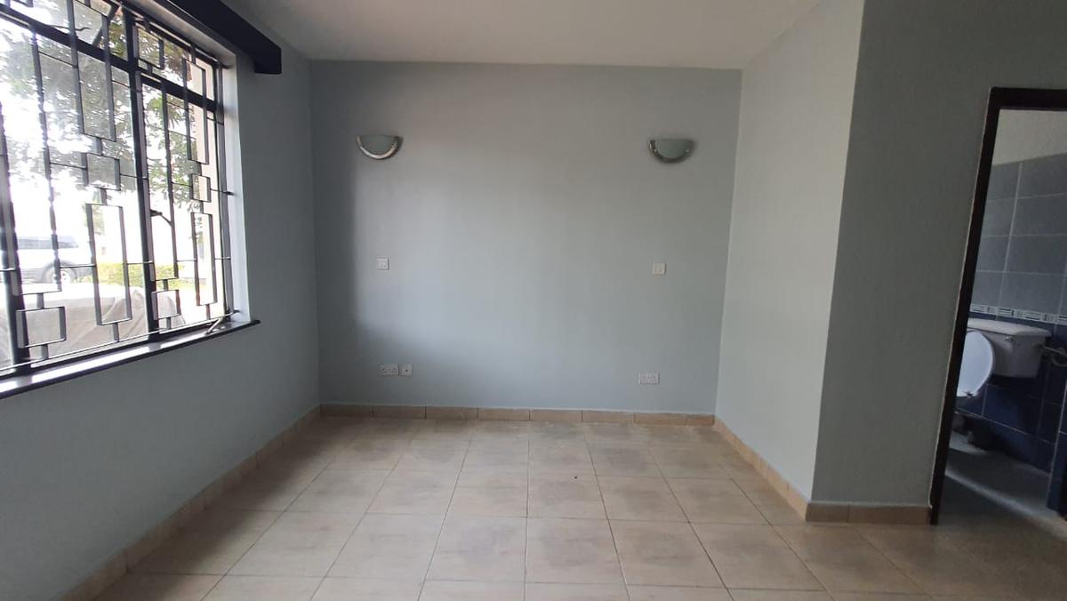 Serviced 3 Bed Apartment with En Suite at Mombasa Road - 5