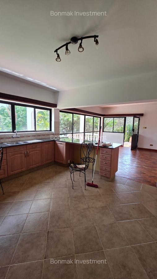 2 Bed Townhouse with En Suite at Nyari Central - 16