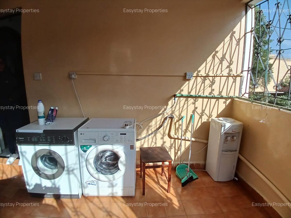 3 Bed Apartment with Borehole in Westlands Area - 10