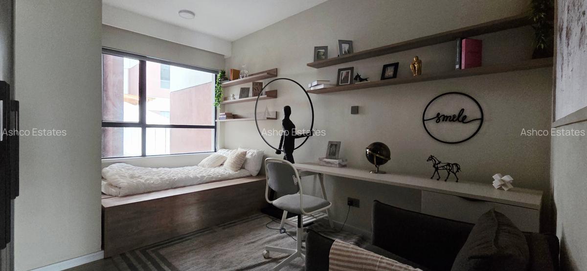 2 Bed Apartment with En Suite in Lavington - 6