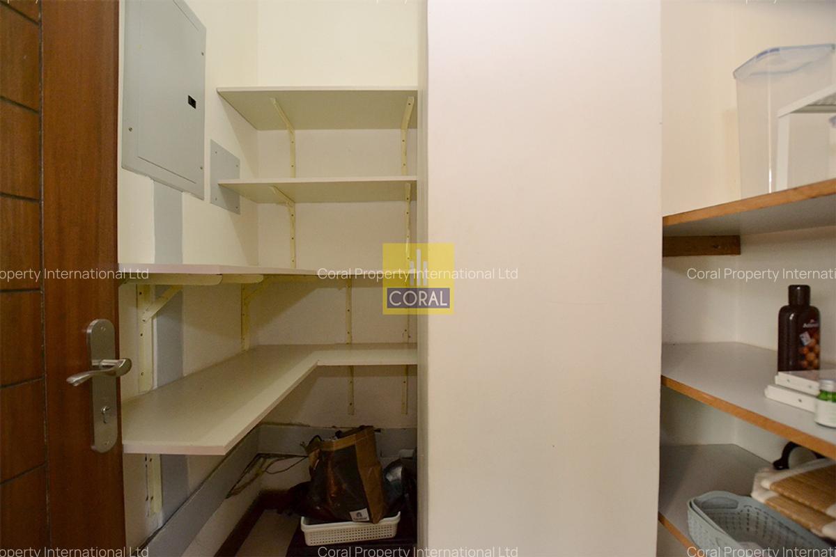 4 Bed Apartment with Swimming Pool in General Mathenge - 7