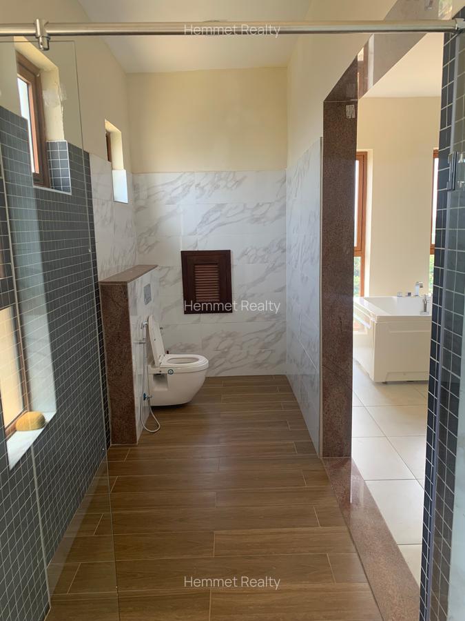 5 Bed Apartment with En Suite in Lavington - 19