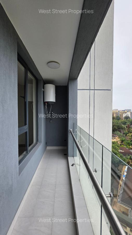 1 Bed Apartment with En Suite at Westlands - 7