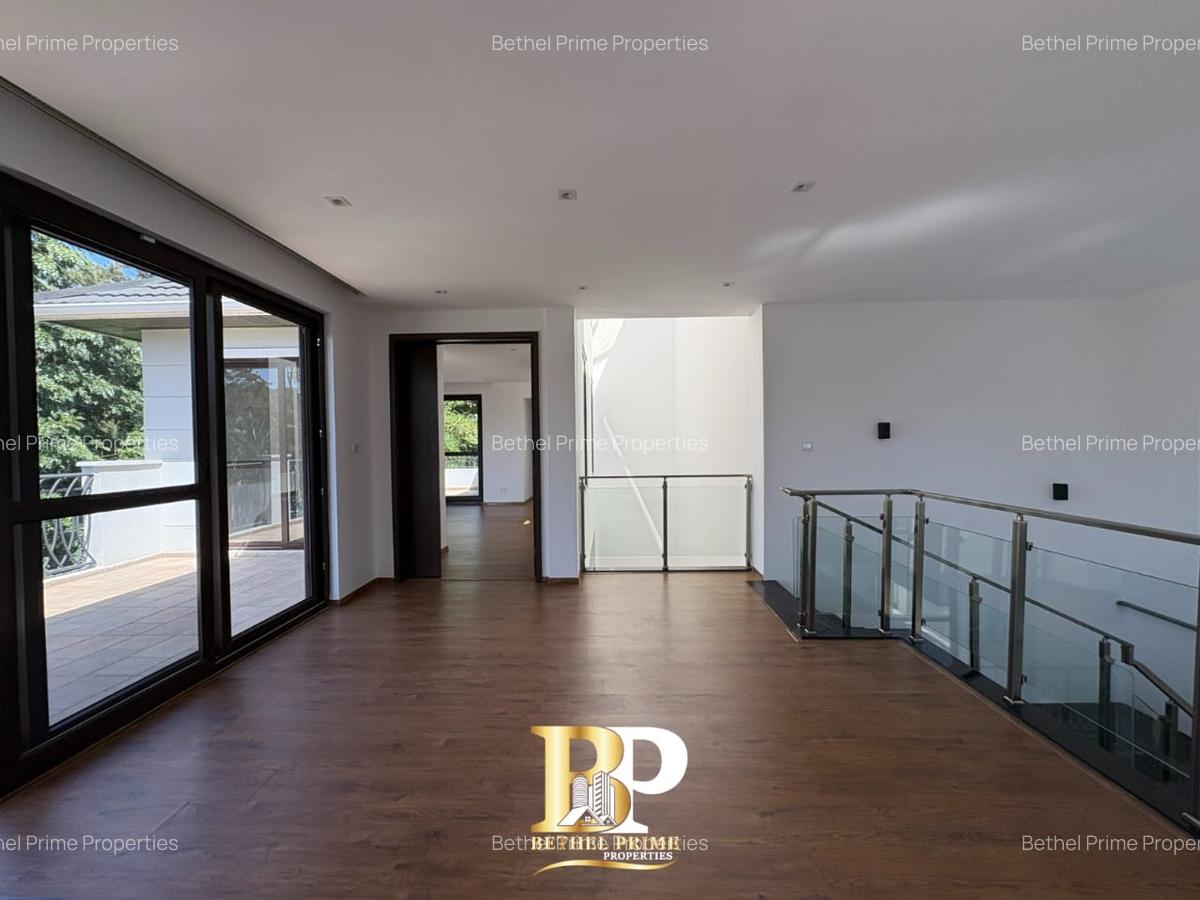 4 Bed Townhouse with En Suite at Peponi Road - 9