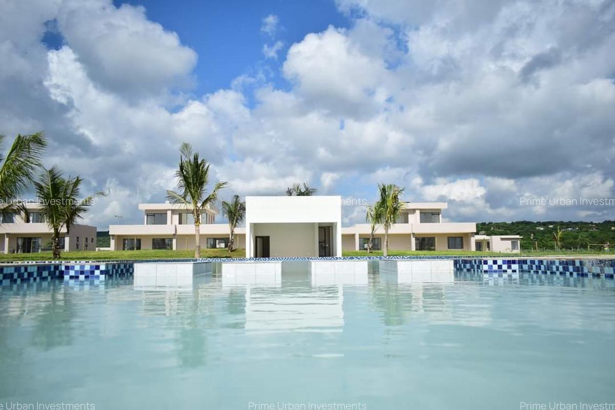 3 Bed Townhouse with En Suite in Vipingo - 16