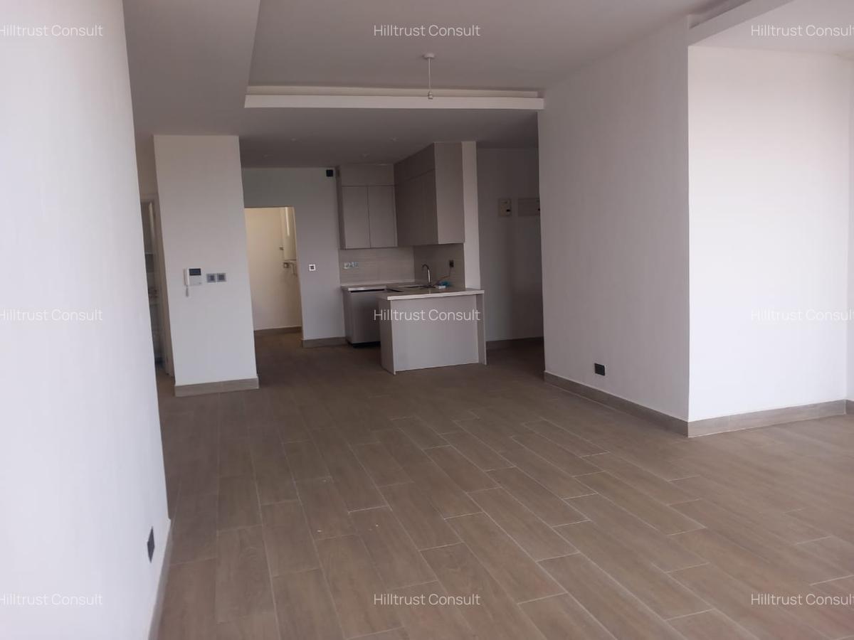 3 Bed Apartment with En Suite in Riverside - 13