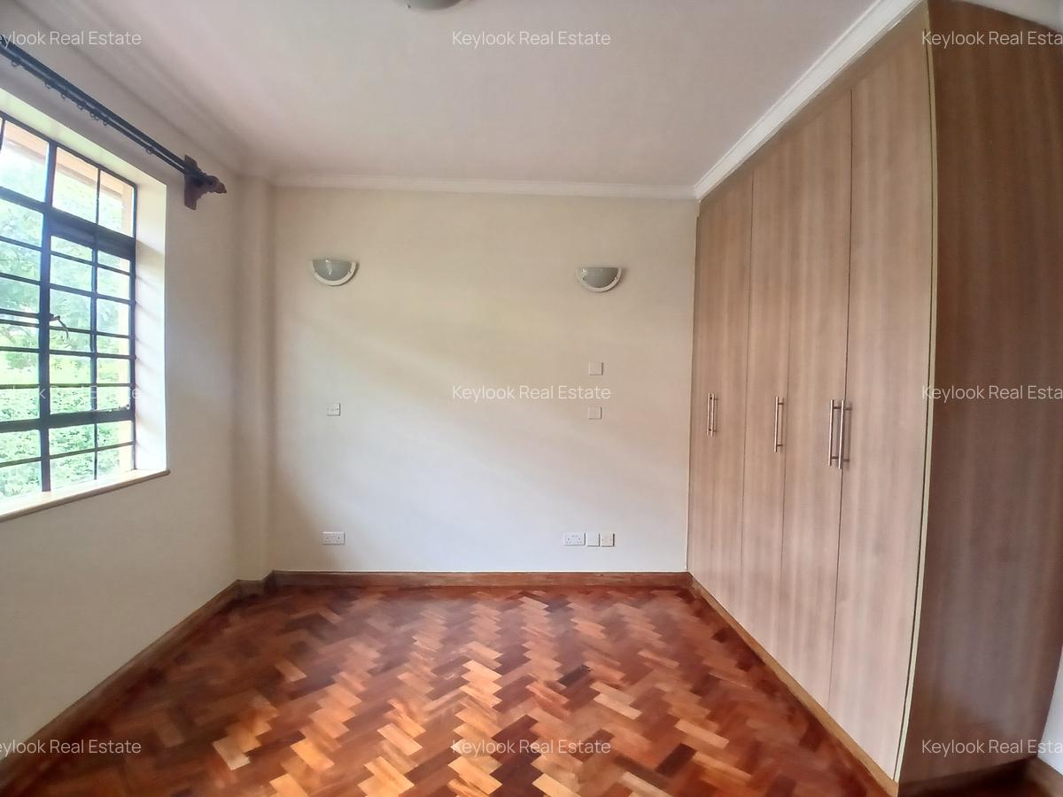 4 Bed Townhouse with En Suite at Kitisuru - 19