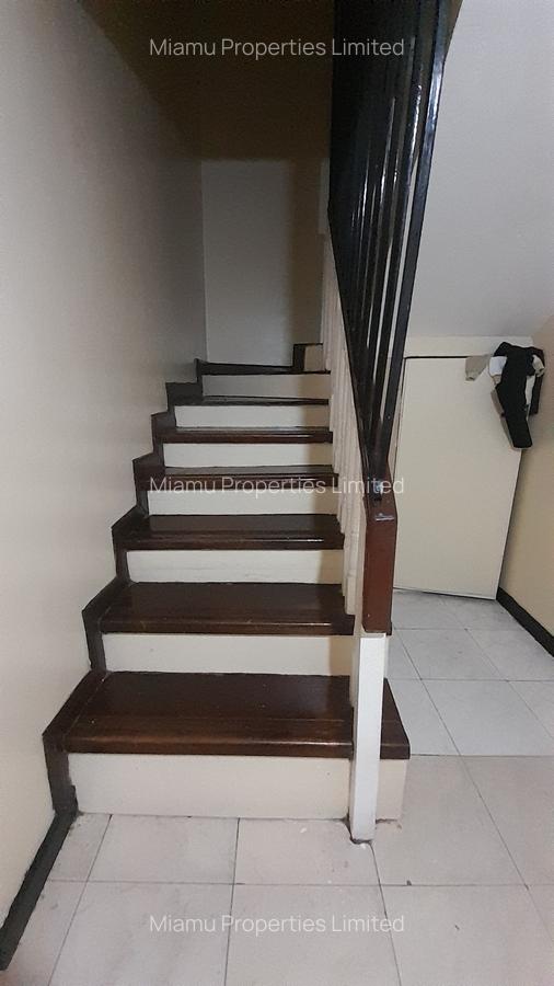 4 Bed Townhouse with Alarm at South C - 7