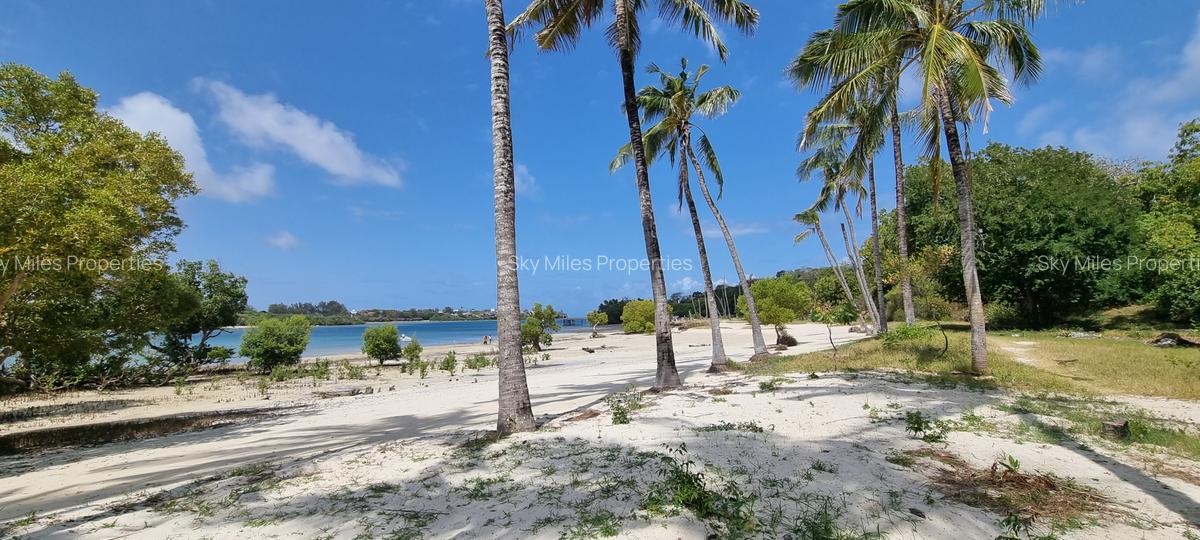 4 ac Land at Serena - 1