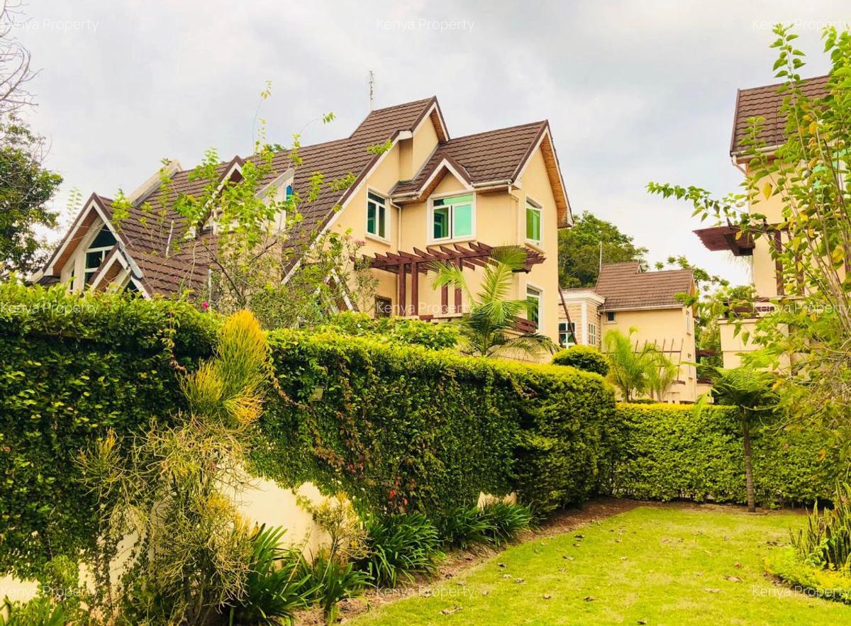 5 Bed Villa with En Suite at Oawshwika Road - 7