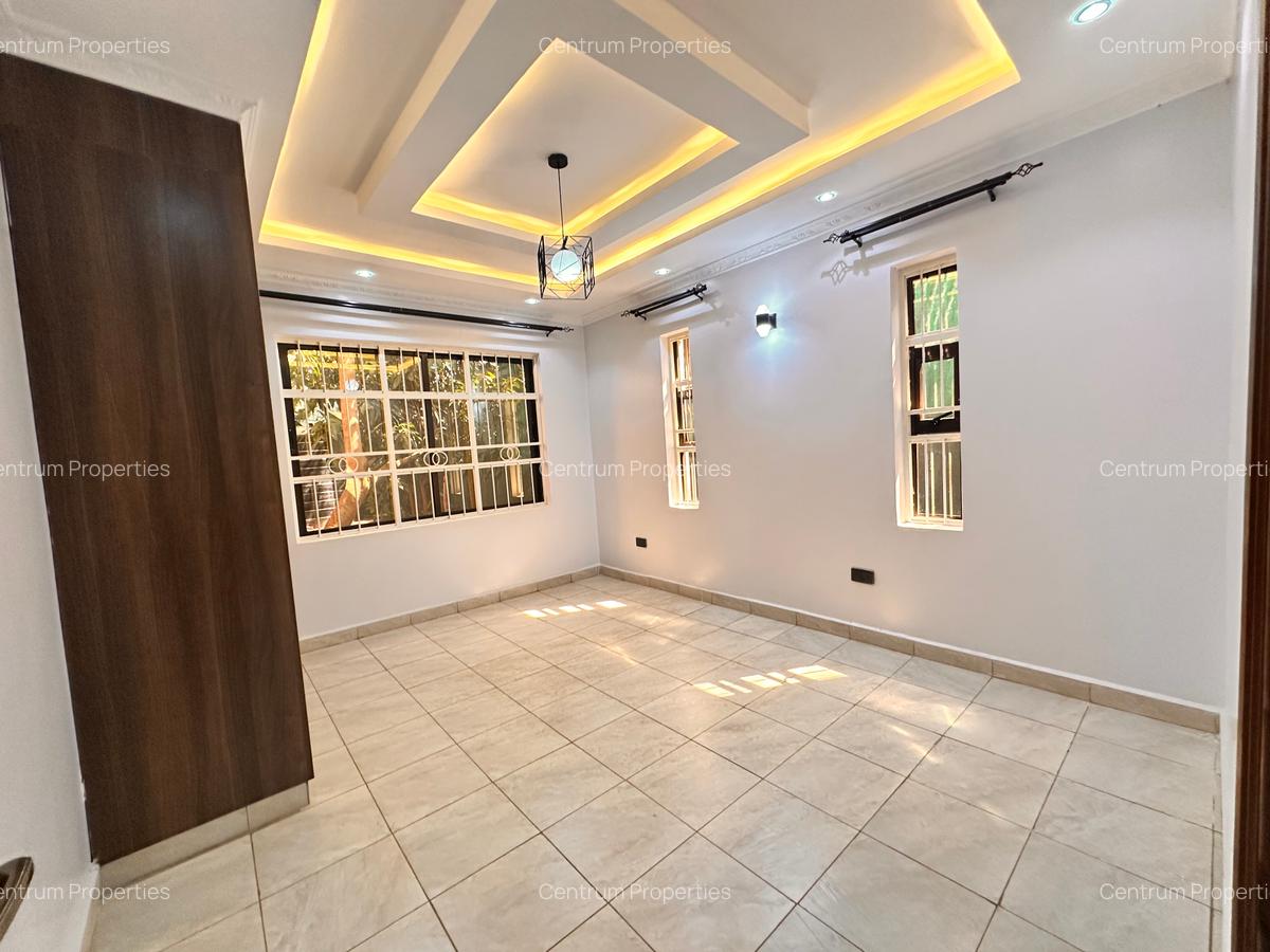 8 Bed House at Muthaiga - 11