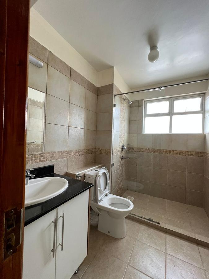 3 Bed Apartment with En Suite in Kileleshwa - 5