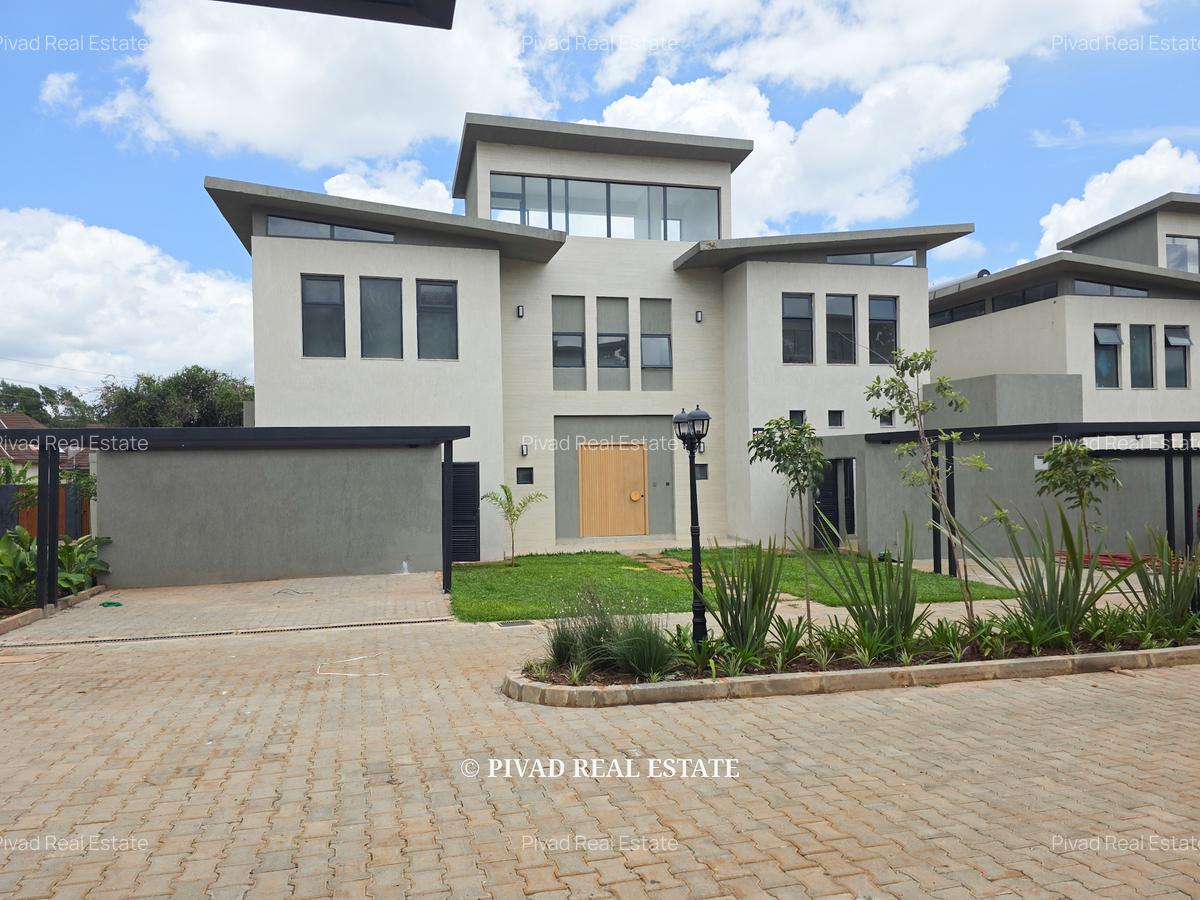 5 Bed House with Garden in Runda - 1