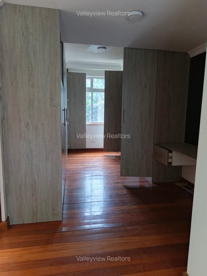 4 Bed Townhouse with En Suite at Kileleshwa - 10