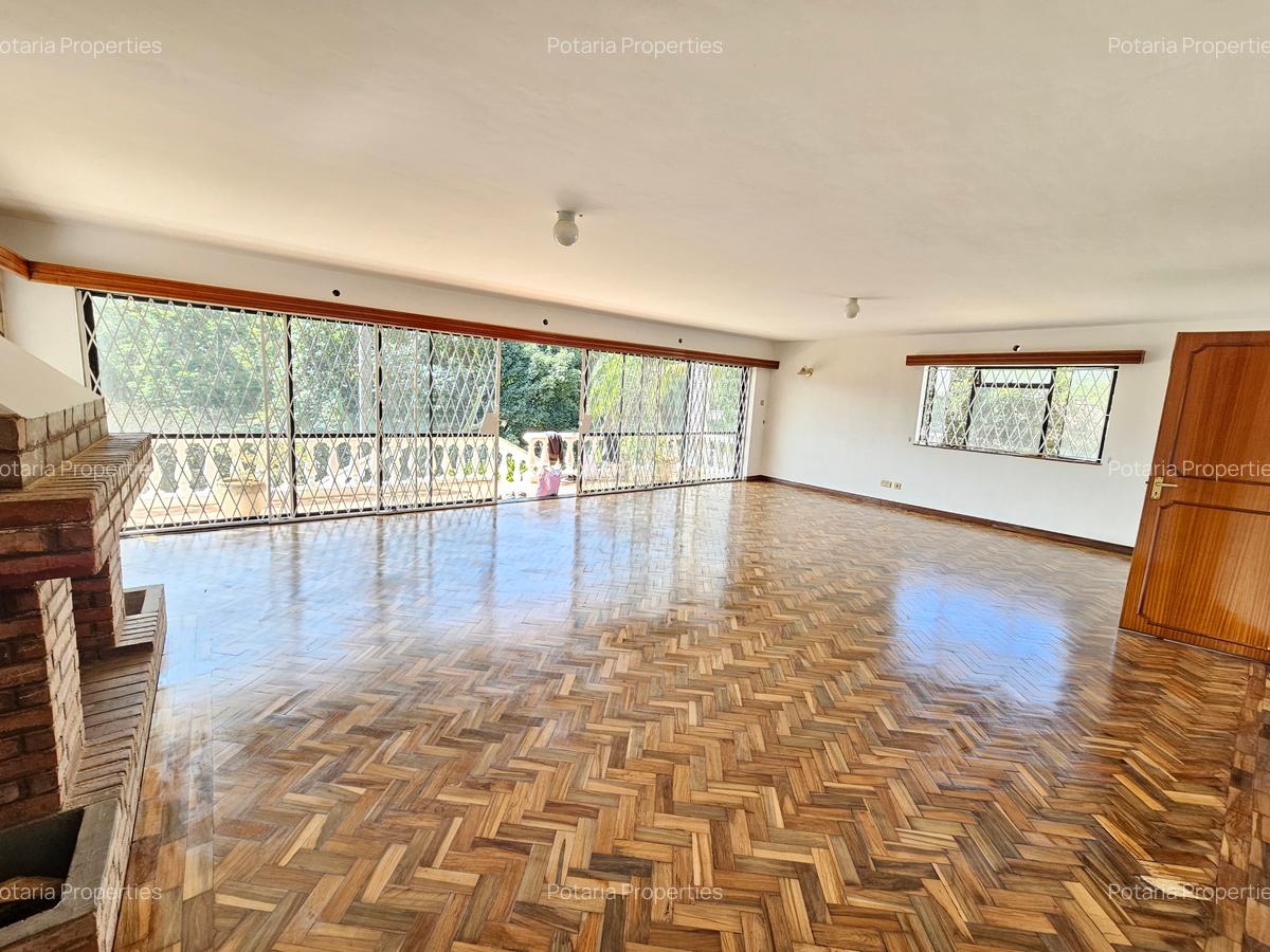 2 Bed House with En Suite in Nyari - 5