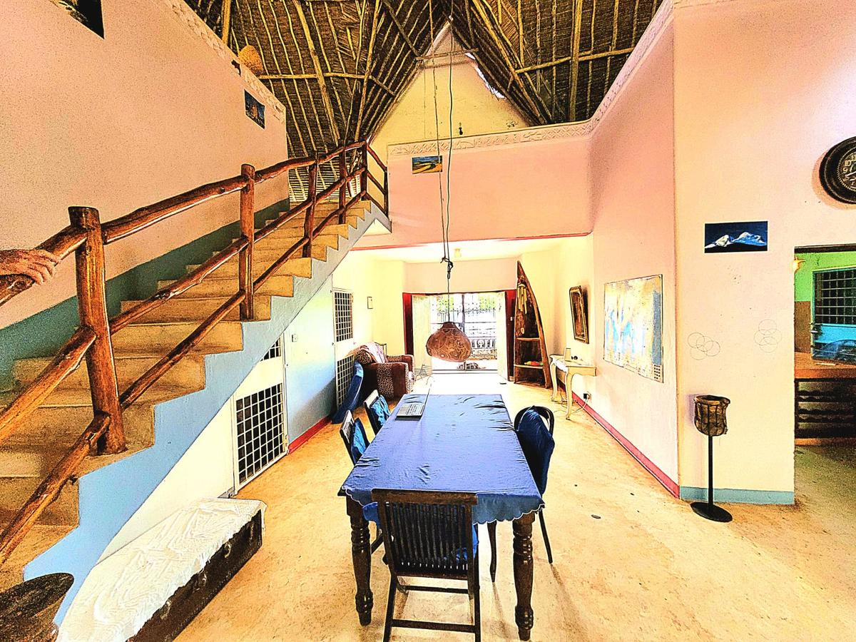 3 Bed Villa with En Suite in Diani - 8