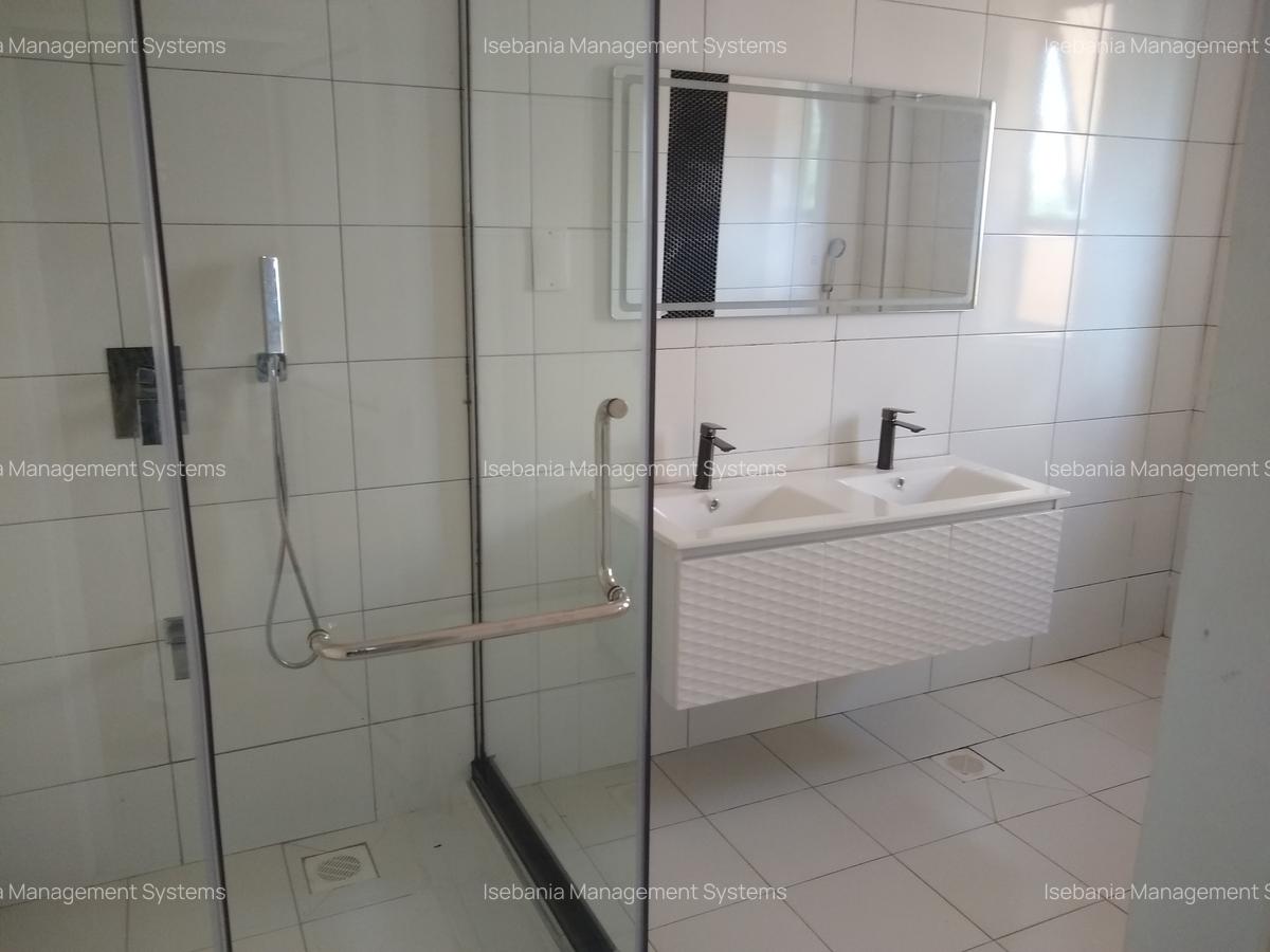 Furnished 2 Bed Apartment with En Suite at - 9