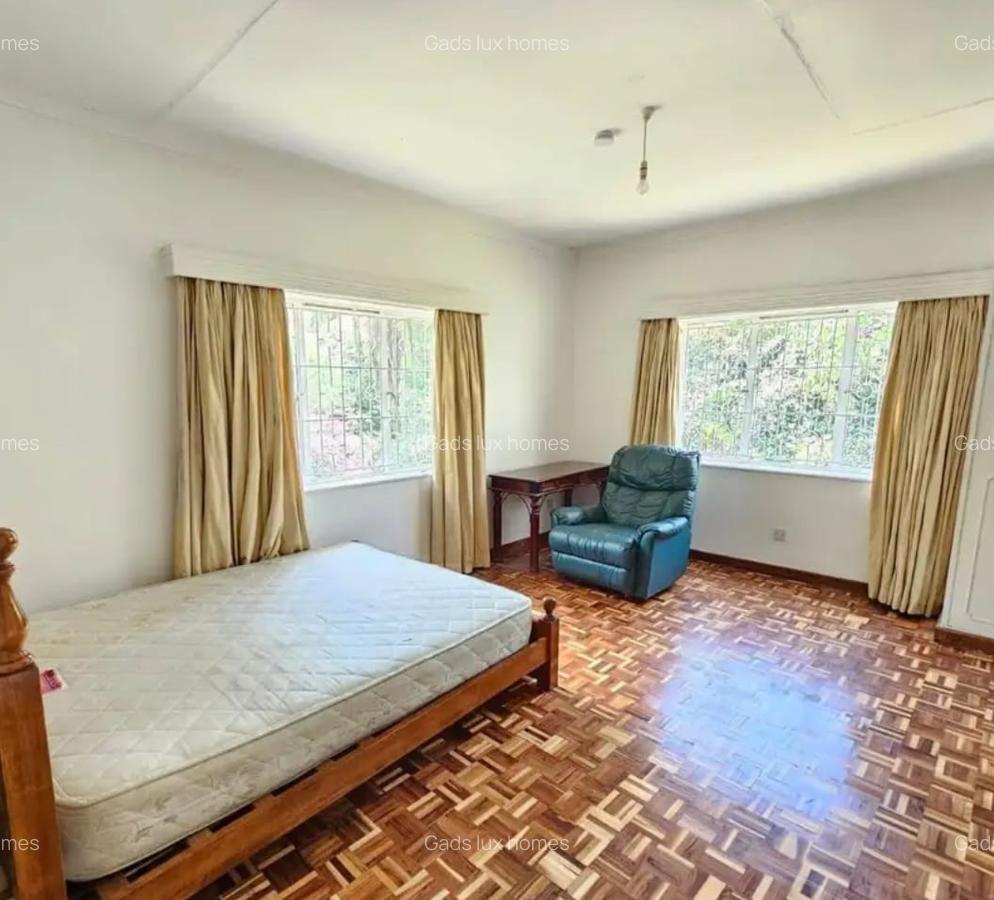 4 Bed Townhouse with En Suite at Kyuna - 3