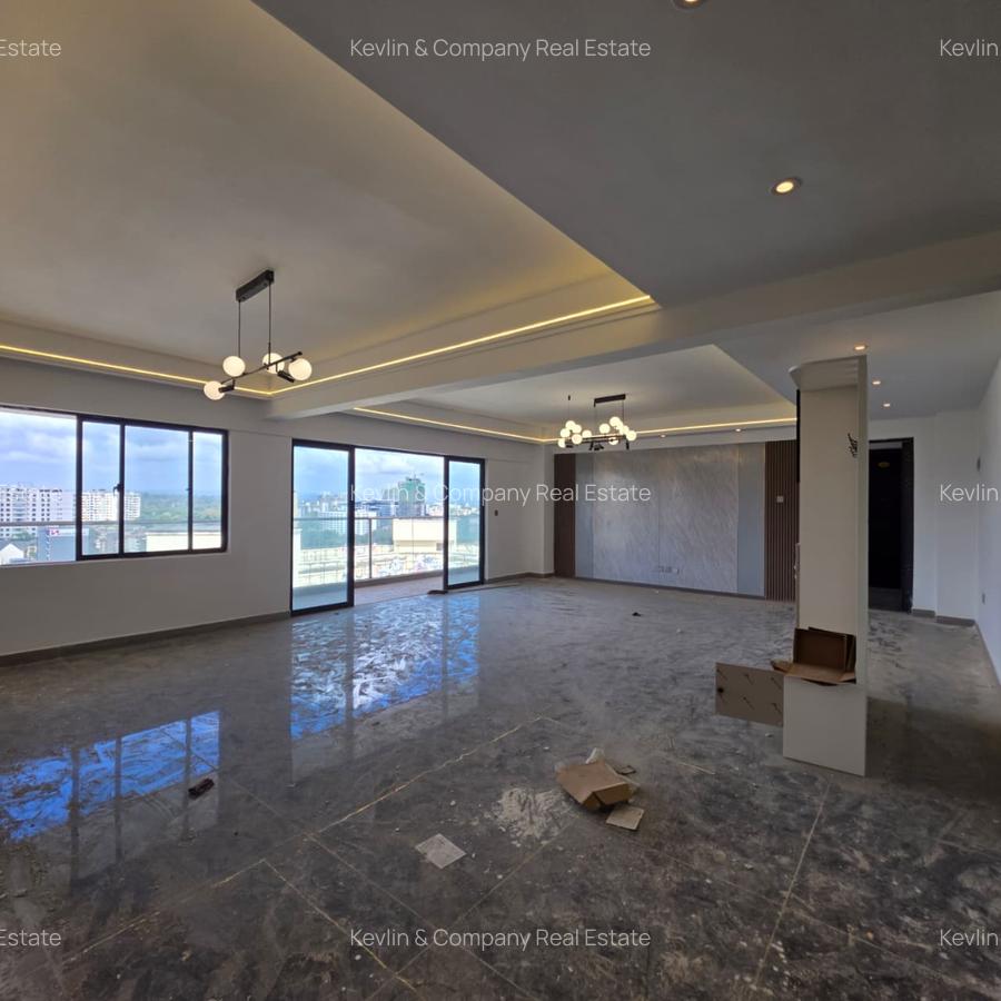 4 Bed Apartment with En Suite in Kileleshwa - 4