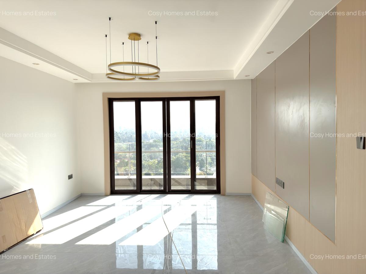 2 Bed Apartment with En Suite at Riverside - 1