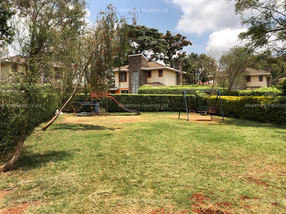 3 Bed Townhouse with Swimming Pool at Fourways Junction - 13