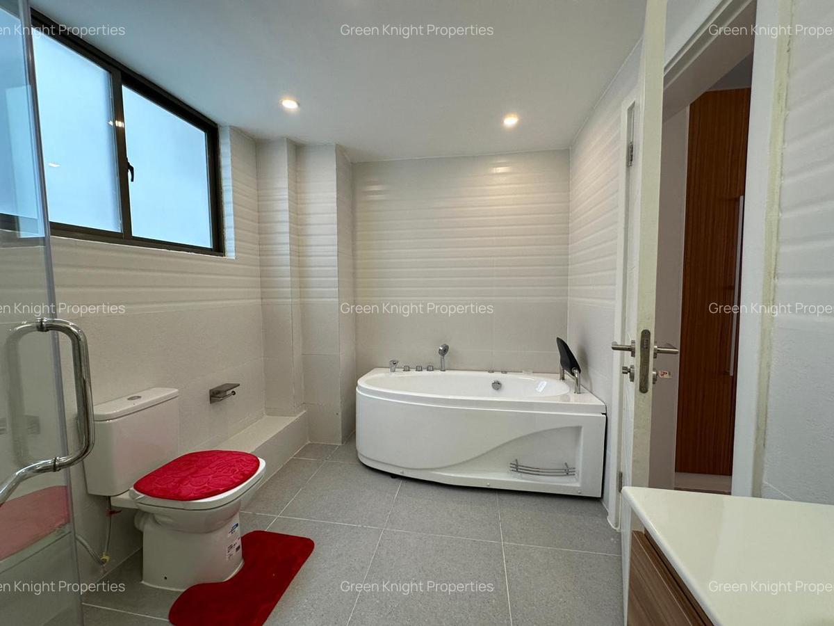 Serviced 3 Bed Apartment with En Suite in Kileleshwa - 13