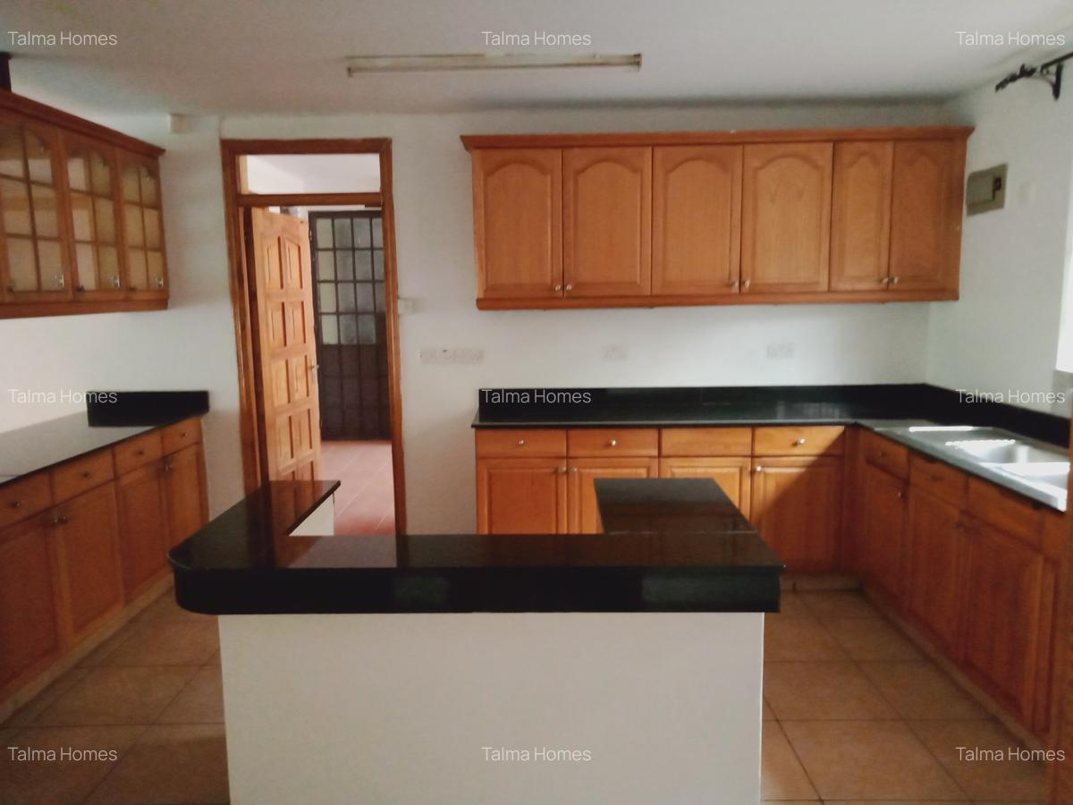 3 Bed Apartment with En Suite at Gitanga Road - 4