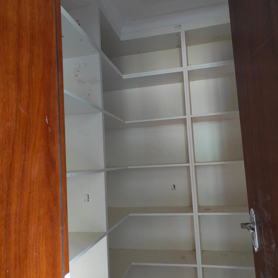 4 Bed House with Walk In Closet at Mutero Road - 14