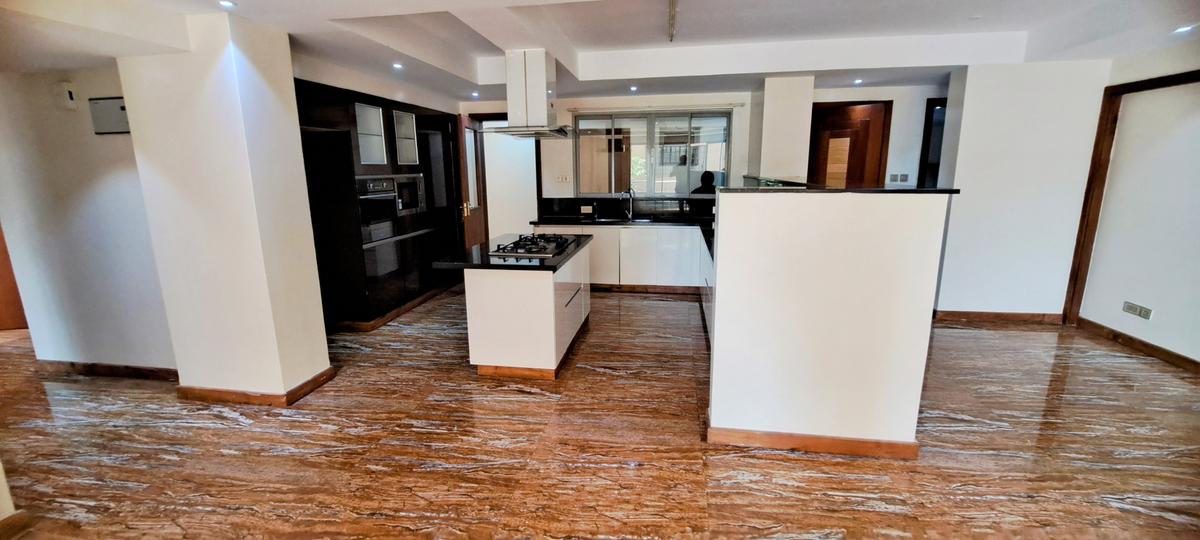 3 Bed Apartment with En Suite in Kileleshwa - 3