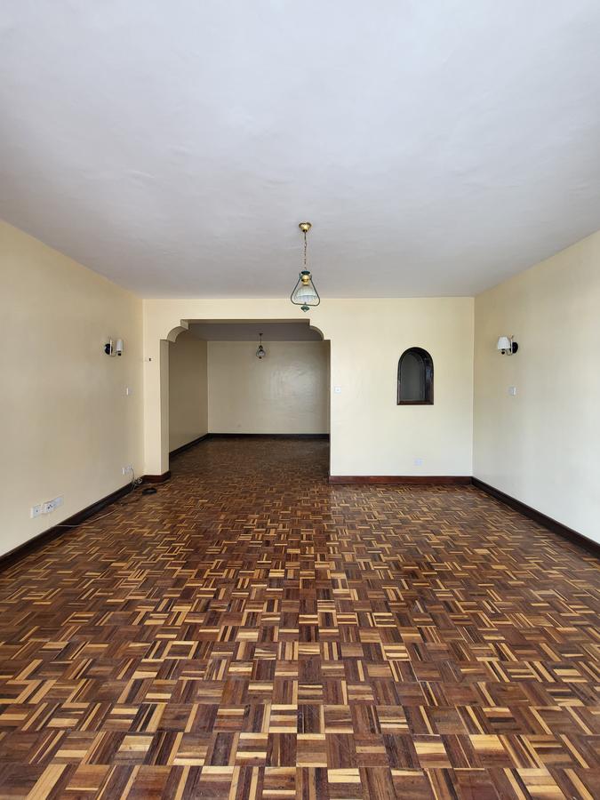 3 Bed Apartment with En Suite in Kileleshwa - 11