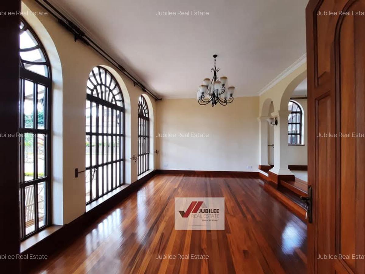 5 Bed House with En Suite in Thigiri - 11