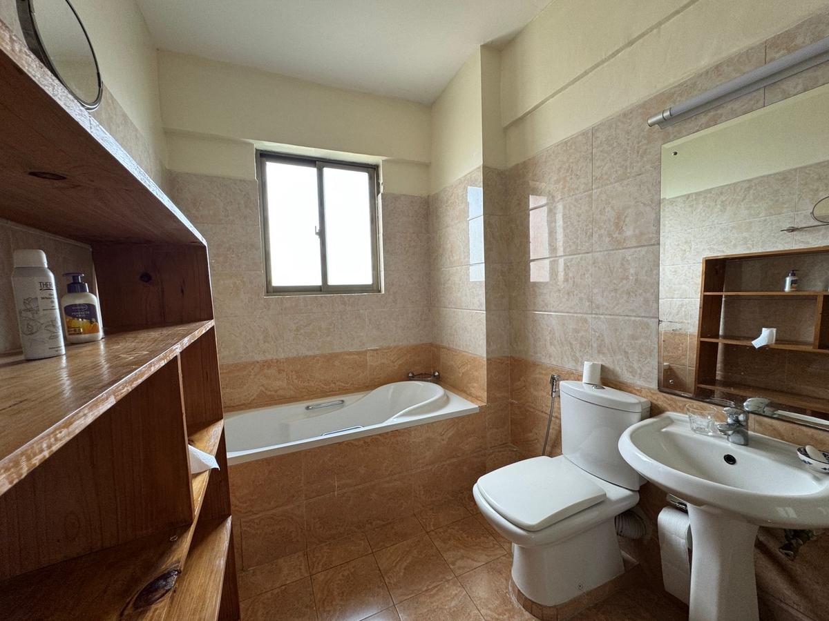 4 Bed Apartment with En Suite in Riara Road - 5