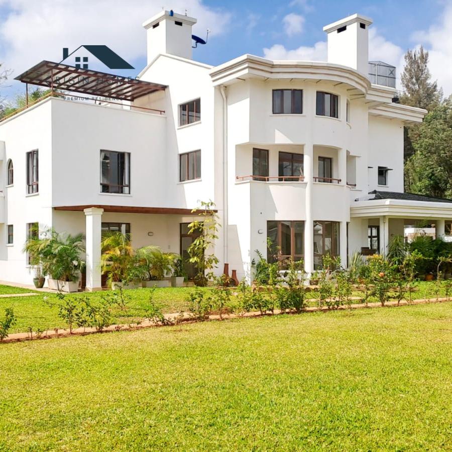 6 Bed House with En Suite at Ndege Road - 1