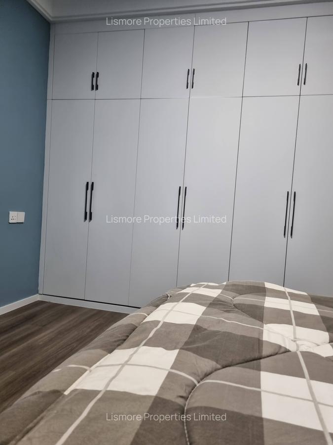 Serviced 1 Bed Apartment with En Suite at Jubavu - 6