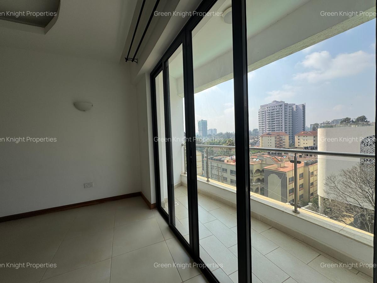 Serviced 2 Bed Apartment with En Suite in Westlands Area - 3