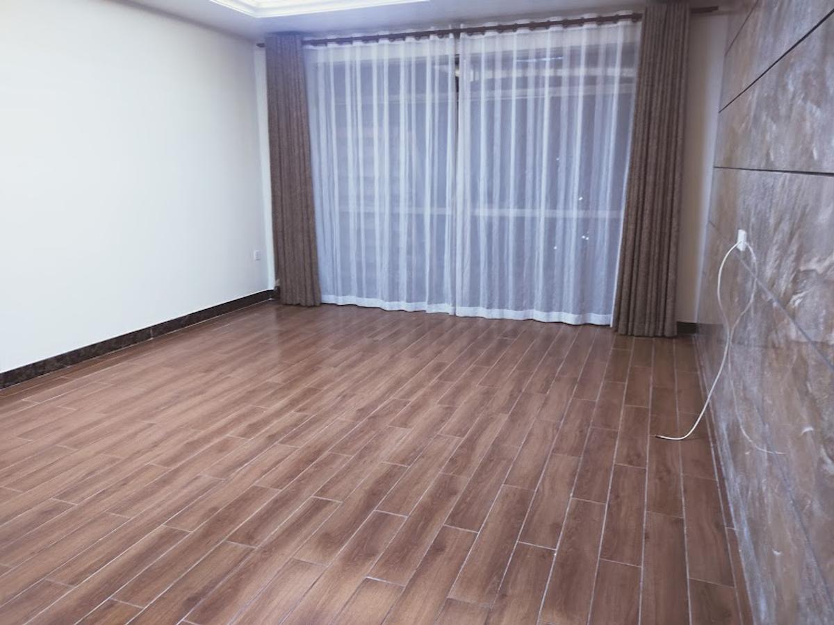 3 Bed Apartment with En Suite in Kilimani - 4