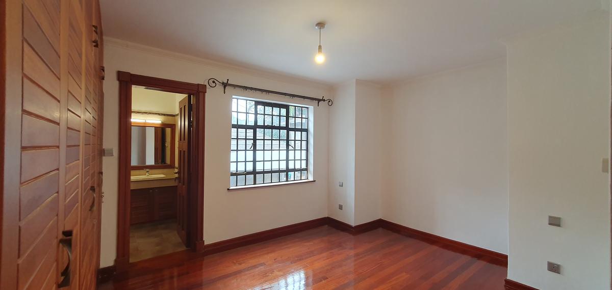 4 Bed House with En Suite at Peponi Rd - 8