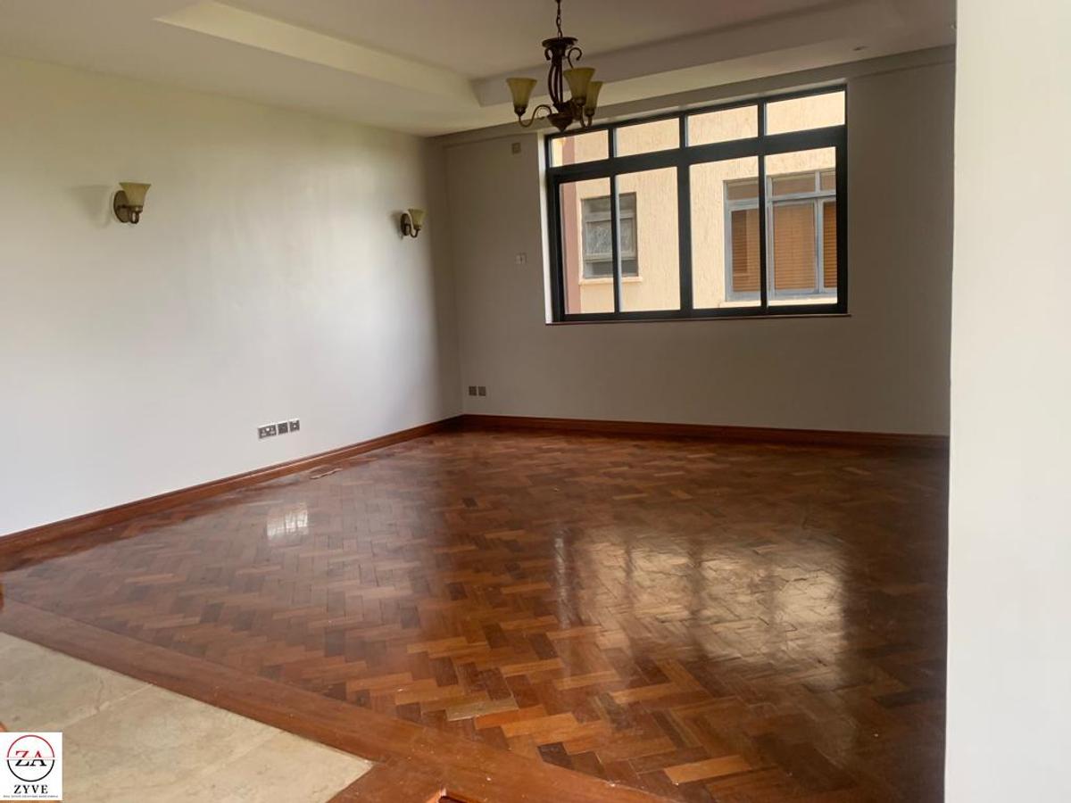 Serviced 4 Bed Apartment with En Suite at Riverside Drive - 6