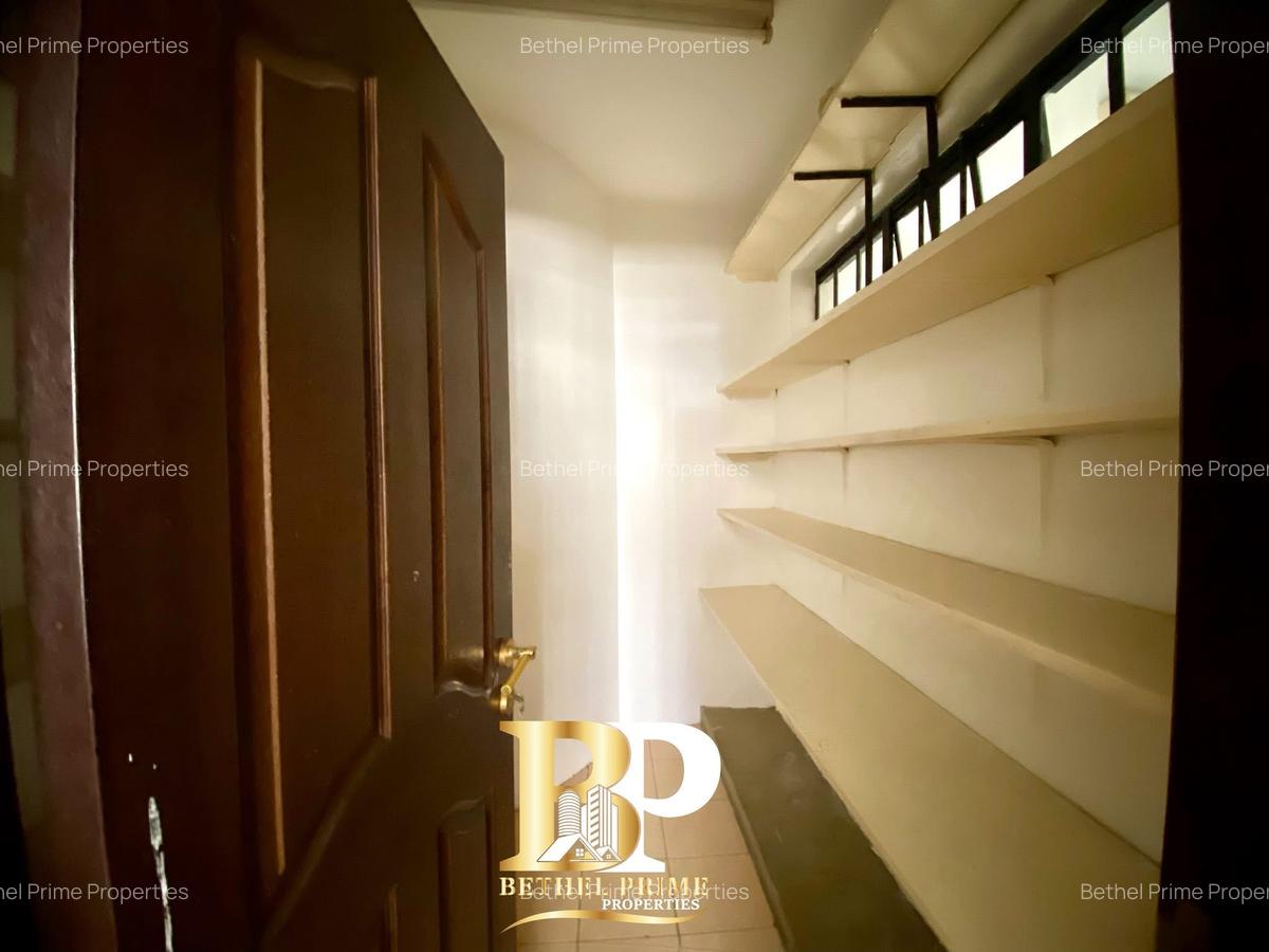 3 Bed Apartment with En Suite in General Mathenge - 12