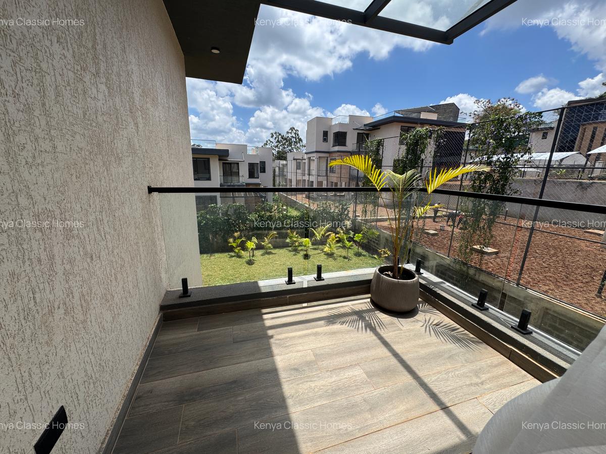 4 Bed Townhouse with En Suite at Loresho - 1