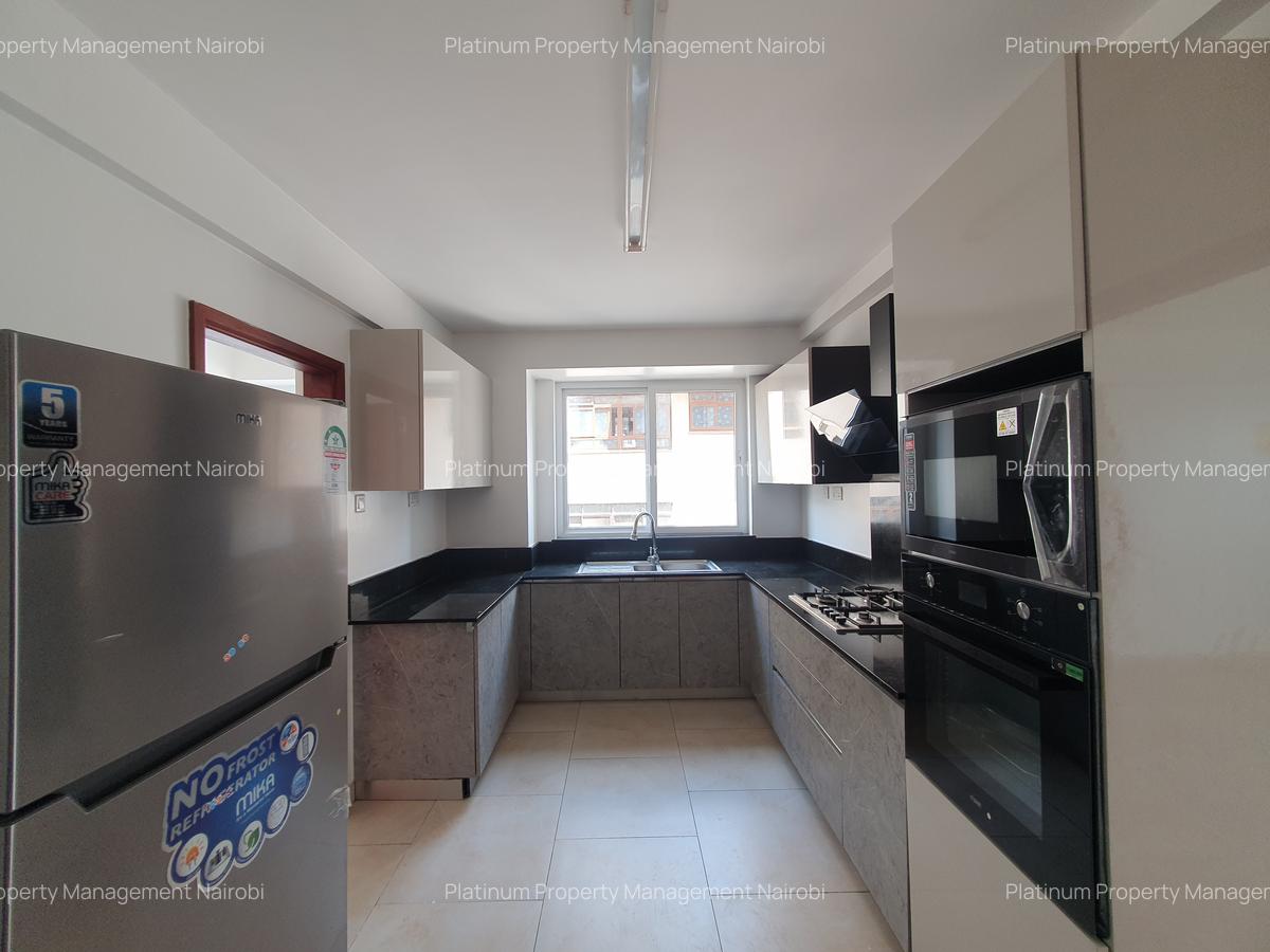 3 Bed Apartment with En Suite in General Mathenge - 5