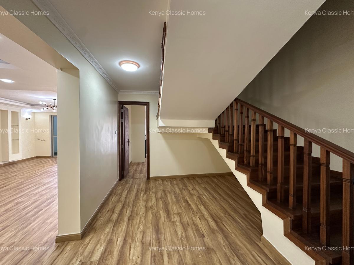 5 Bed Apartment with En Suite at Kilimani - 7