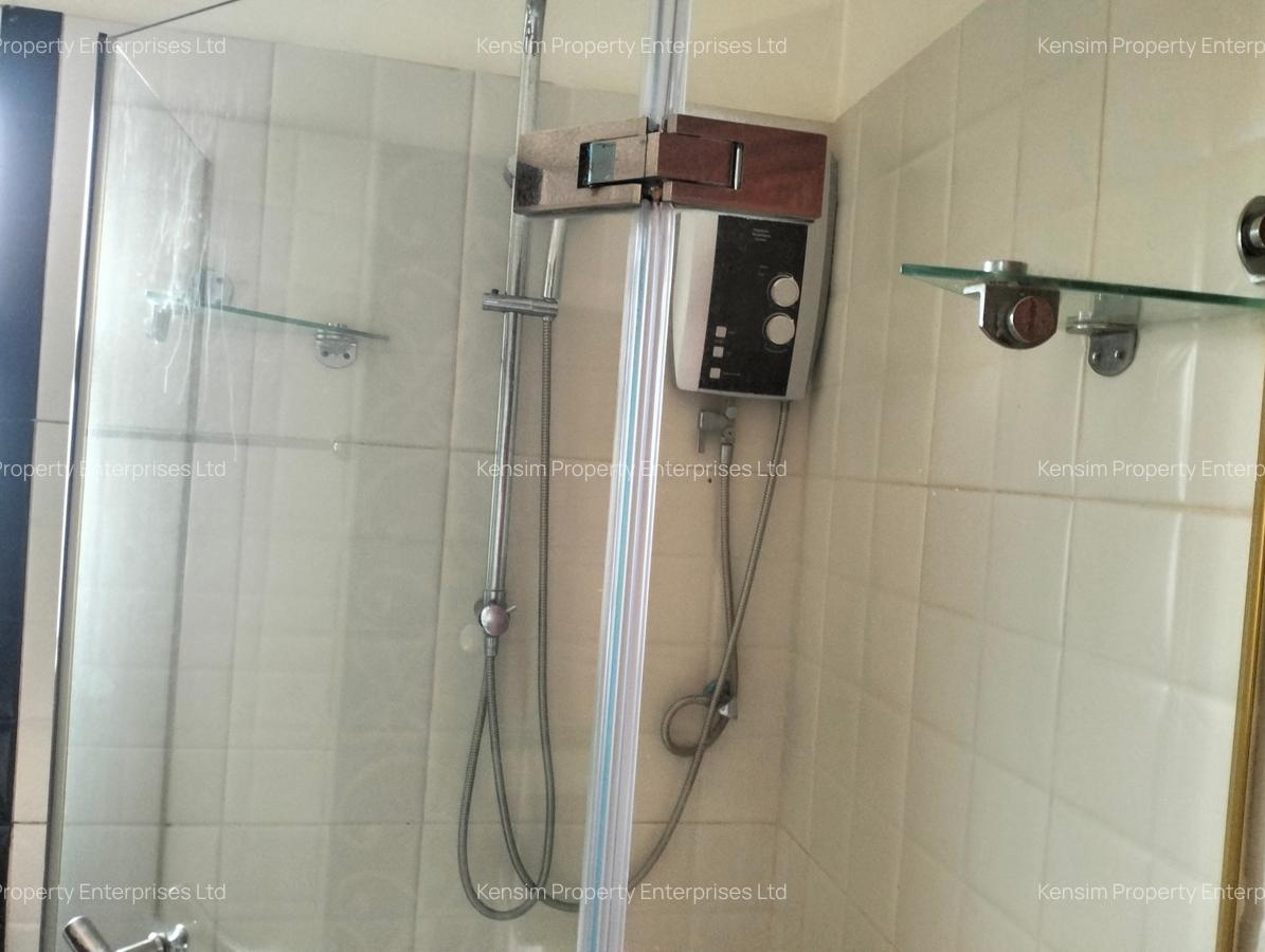 3 Bed Apartment with En Suite in Westlands Area - 12