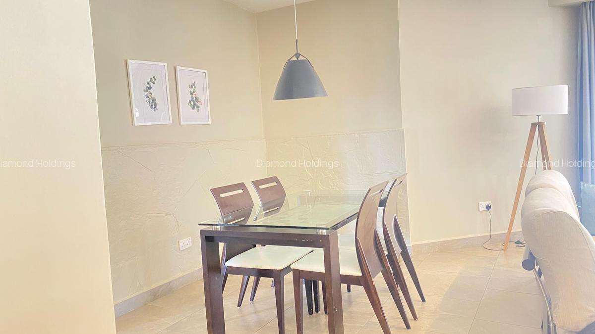 Serviced 2 Bed Apartment with En Suite at Brookside - 4