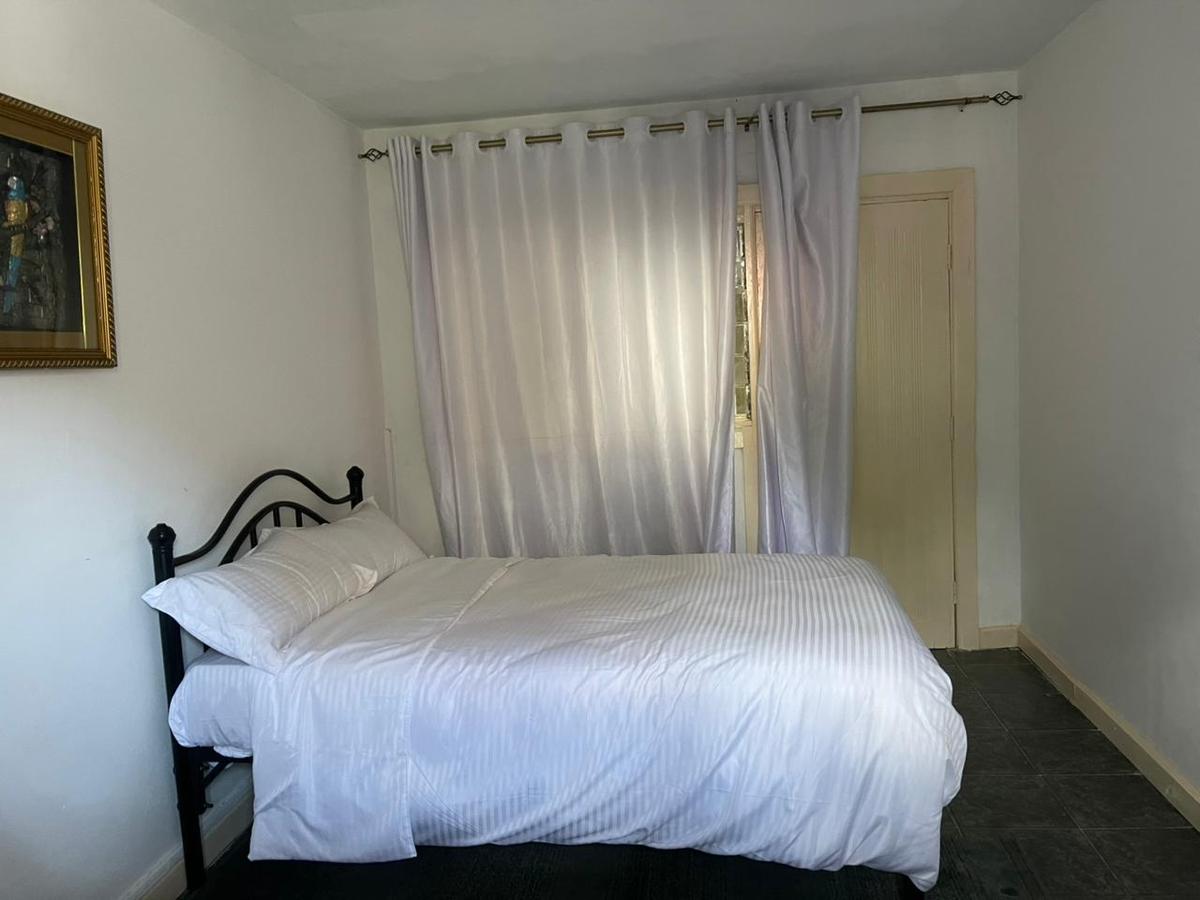 4 Bed Townhouse with Staff Quarters at Ole Dume Road - 4