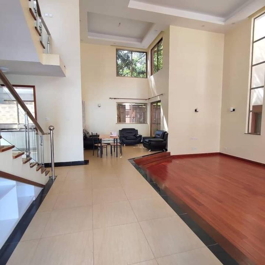 5 Bed Townhouse with En Suite in Lavington - 5