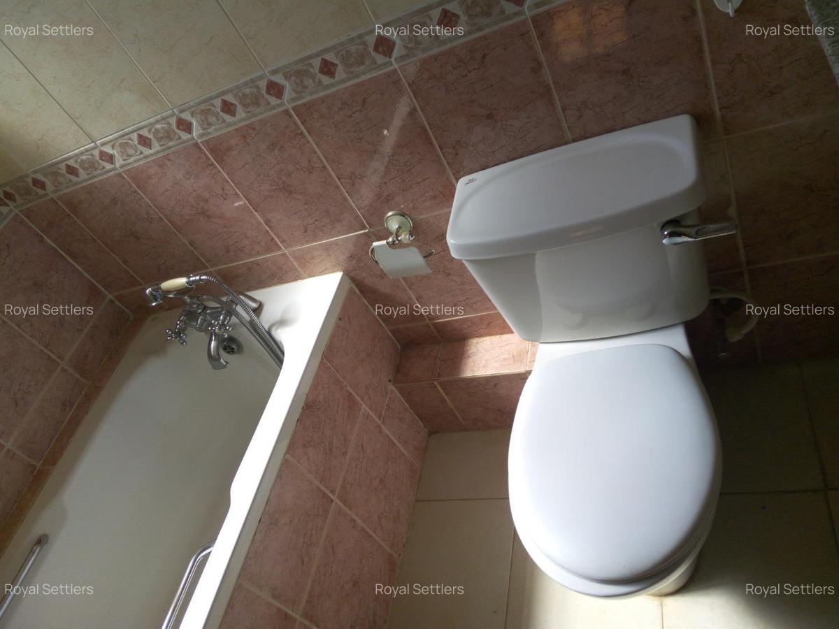 3 Bed Apartment with En Suite at Mwanzi Road - 7