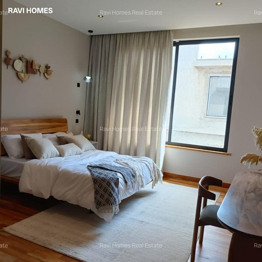 5 Bed Villa with En Suite in Loresho - 19