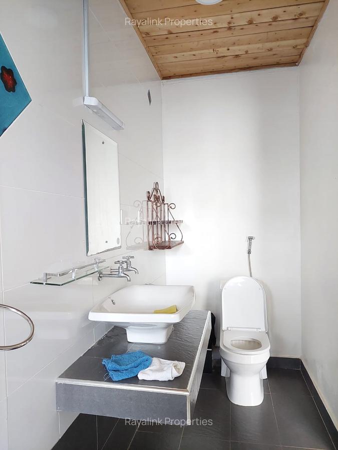 2 Bed House with En Suite at Karen - 12